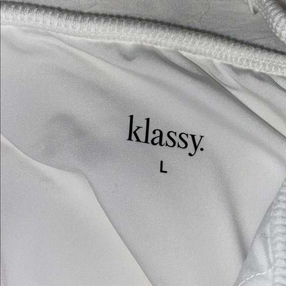 Klassy Network Ribbed Tanks - Picture 4 of 4